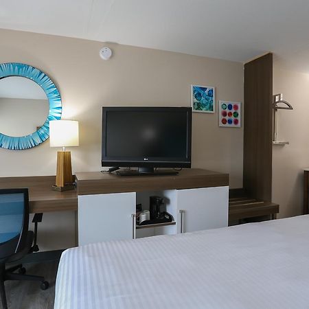 Oasis Inn Бофорт Экстерьер фото